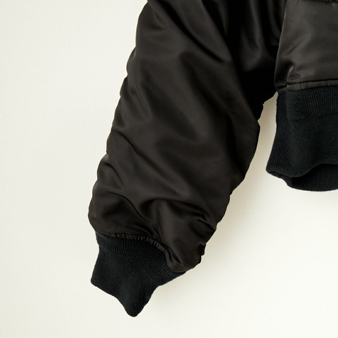 MILITARY [ミリタリー] 別注 N-2B オーバーサイズフライトジャケット [T-24789002-JF] BLACK