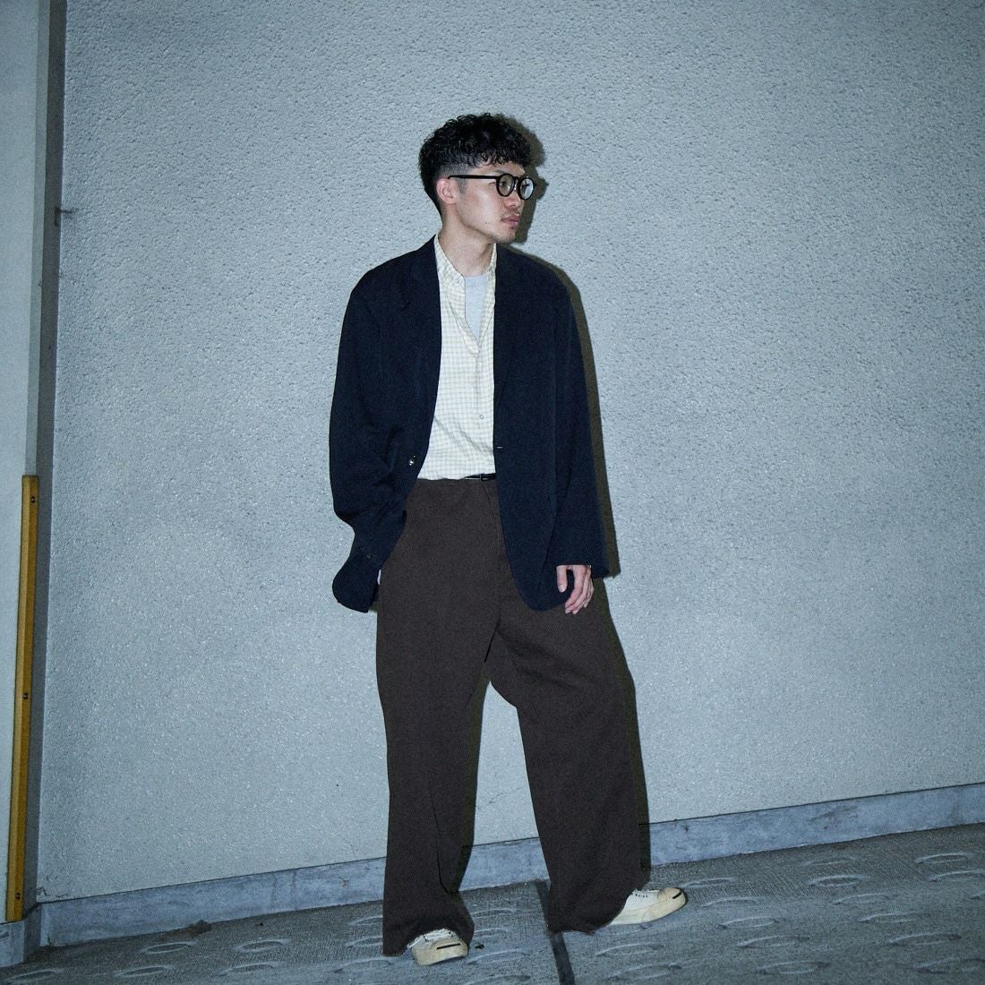 Dickies [ディッキーズ] 別注 ヴィンテージワークパンツ [243M40IN01-JF] DB DARK BR &&モデル身長：168cm 着用サイズ：XL&&