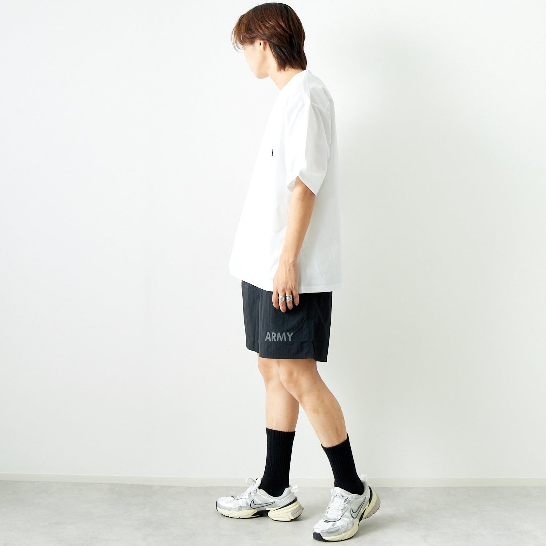 THRIFTY LOOK [スリフティールック] 別注 アーミーショーツ [NSV-505-JF] ﾌﾞﾗｯｸ &&モデル身長：179cm 着用サイズ：M&&