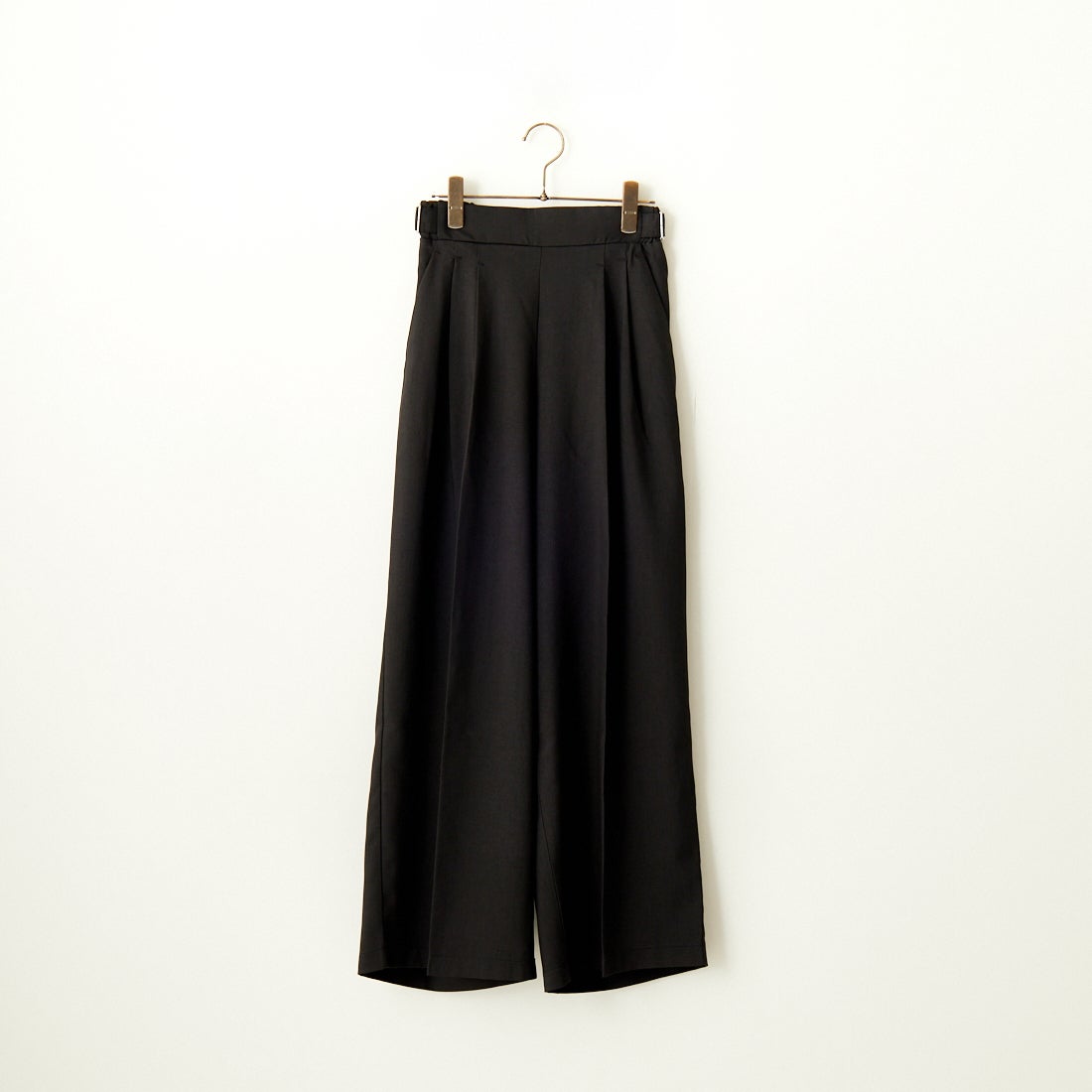 By/m [バイエム] センタープレスタックワイドパンツ [B24132055] 09 BLACK