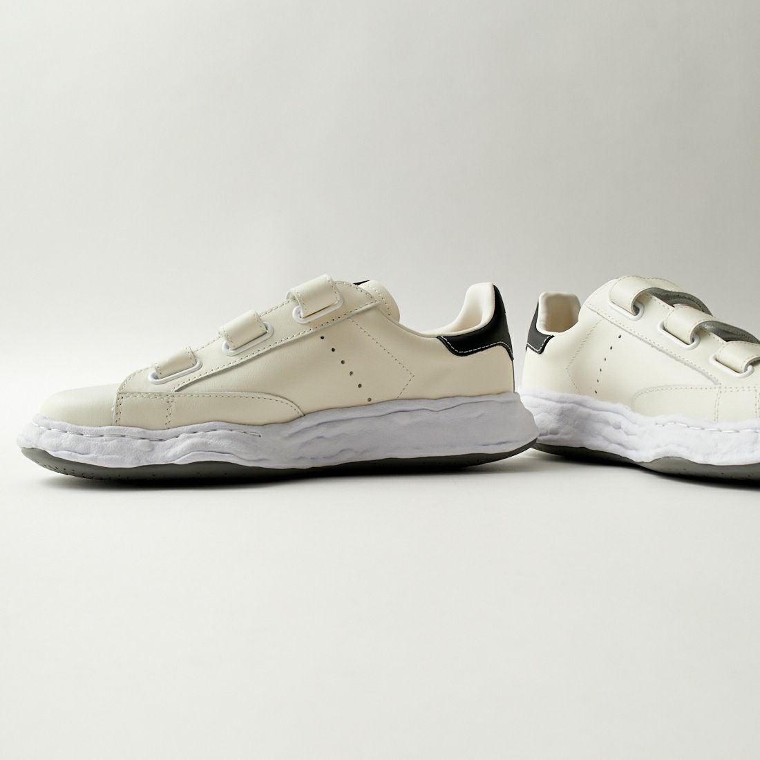 Maison MIHARA YASUHIRO [メゾン ミハラヤスヒロ] チャールズ オリジナルソールレザーローカットベルクロスニーカー [A12FW702] WHITE