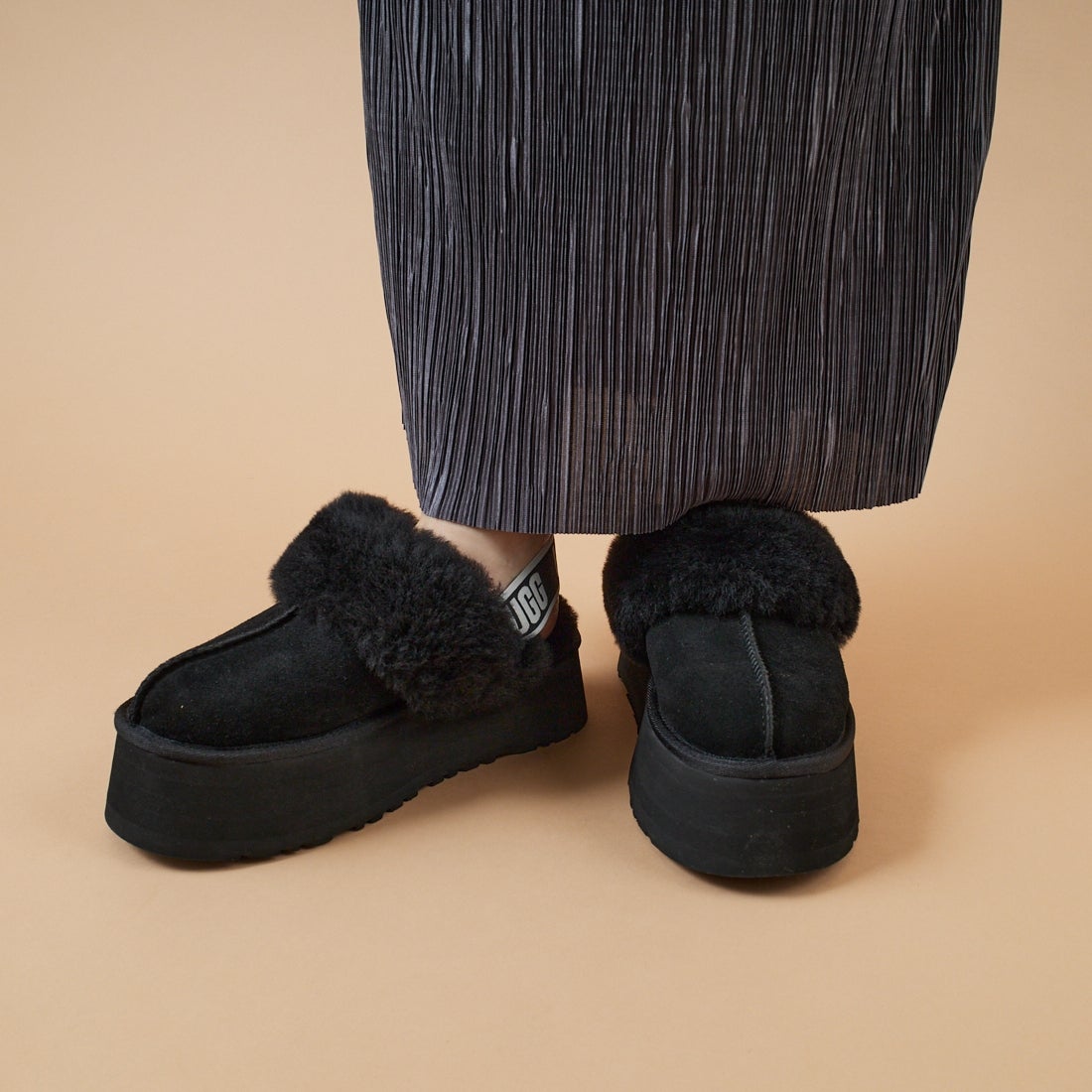 UGG [アグ] ファンケット [1113474]｜ジーンズファクトリー公式通販