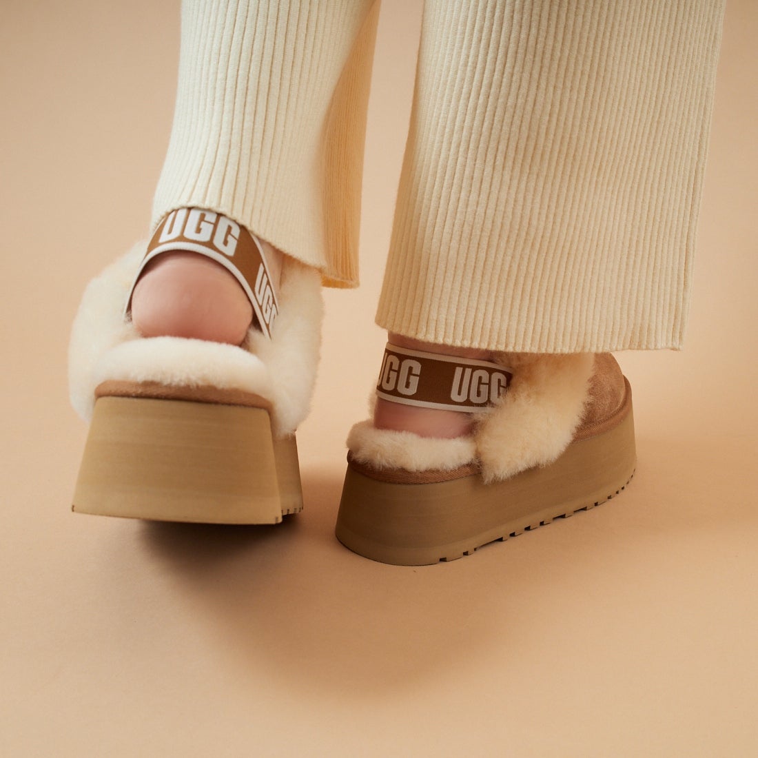 kinaさま専用リクエスト品 UGG [アグ] ファンケット [1113474]｜ジーンズファクトリー公式通販