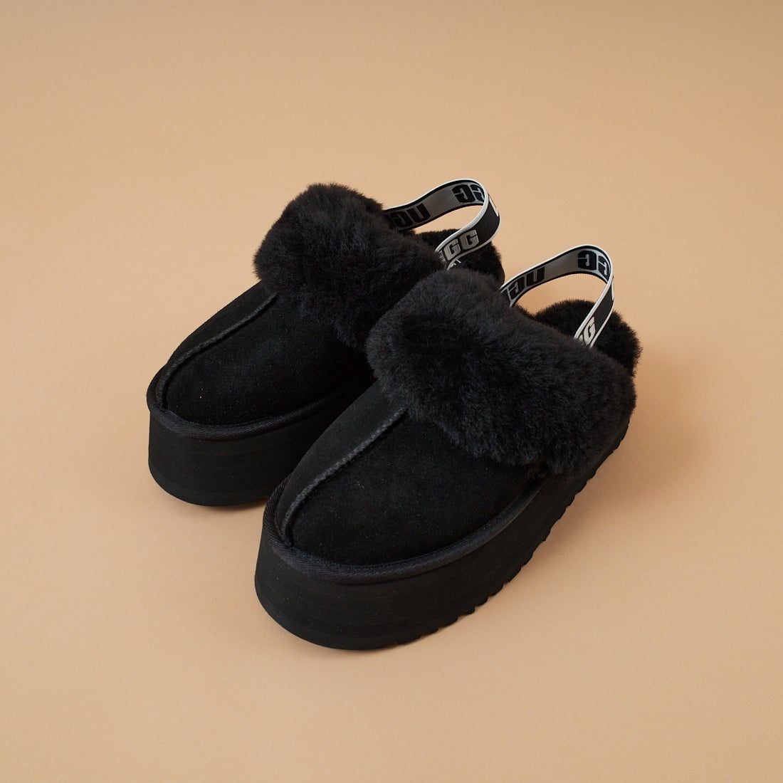 UGG [アグ] ファンケット [1113474]｜ジーンズファクトリー公式通販