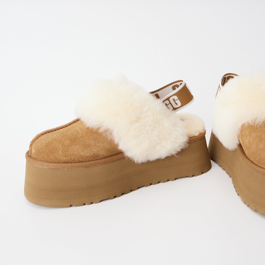 UGG [アグ] ファンケット [1113474] CHESTNUT