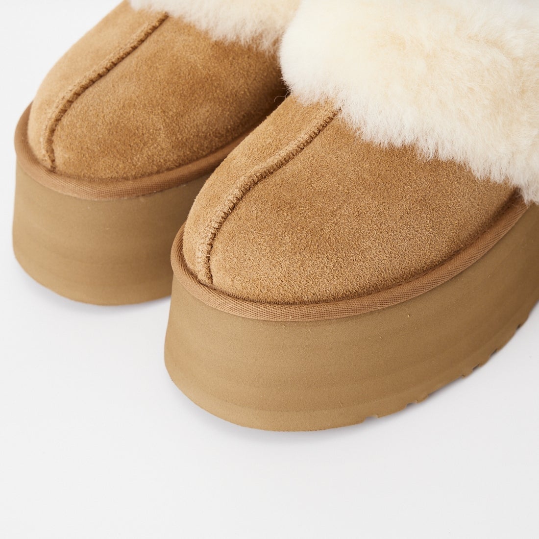 UGG [アグ] ファンケット [1113474] CHESTNUT