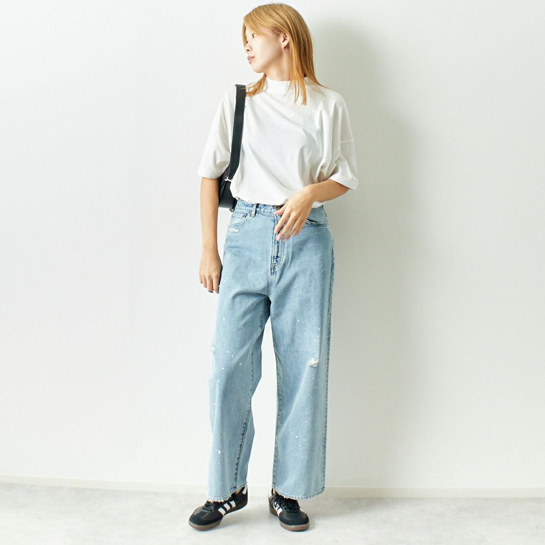 ESTROISLOSE [エストゥロワルーズ] プレミアム天竺 ハイネック 半袖Tシャツ [EC23201] 02 OFF &&モデル身長：167cm 着用サイズ：F&&