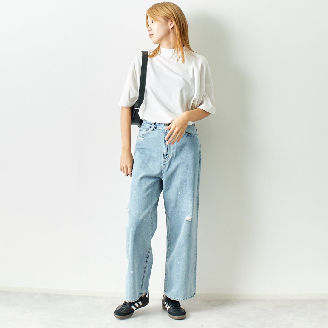 ESTROISLOSE [エストゥロワルーズ] プレミアム天竺 ハイネック 半袖Tシャツ [EC23201] 02 OFF &&モデル身長：167cm 着用サイズ：F&&