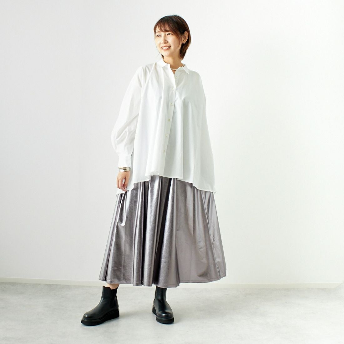 Jf Ready Made [ジェイエフレディメイド] メタリックフレアスカート [963-47841] 08 ｽﾁｰﾙ &&モデル身長：167cm 着用サイズ：F&&