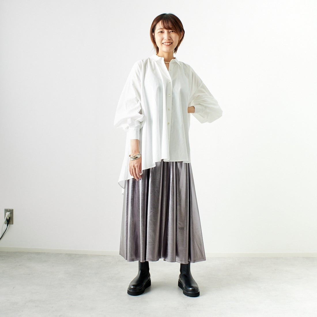Jf Ready Made [ジェイエフレディメイド] メタリックフレアスカート [963-47841] 08 ｽﾁｰﾙ &&モデル身長：167cm 着用サイズ：F&&