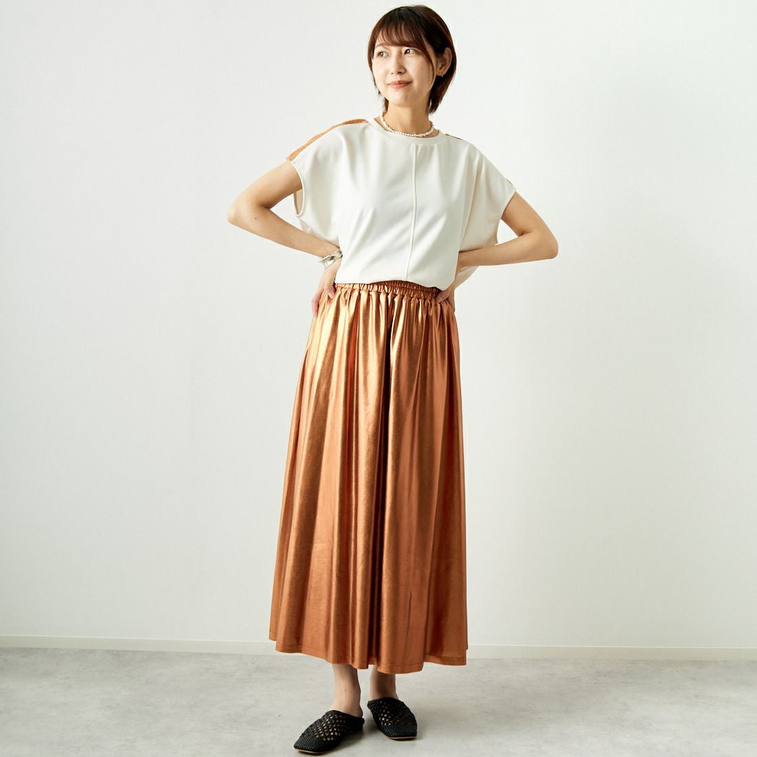 Jf Ready Made [ジェイエフレディメイド] メタリックフレアスカート [963-47841] 44 ﾌﾞﾛﾝｽﾞ &&モデル身長：167cm 着用サイズ：F&&