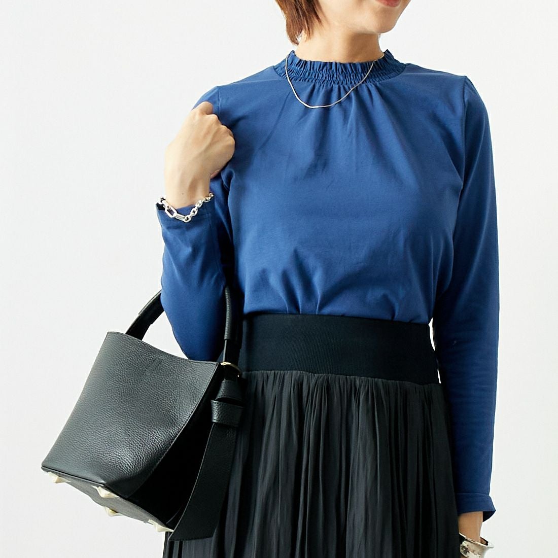 DONEEYU [ドニーユ] ヴィンテージサテン ウエストリブギャザースカート [U-2633] 042 ｽﾐｸﾛ &&モデル身長：167cm 着用サイズ：36&&