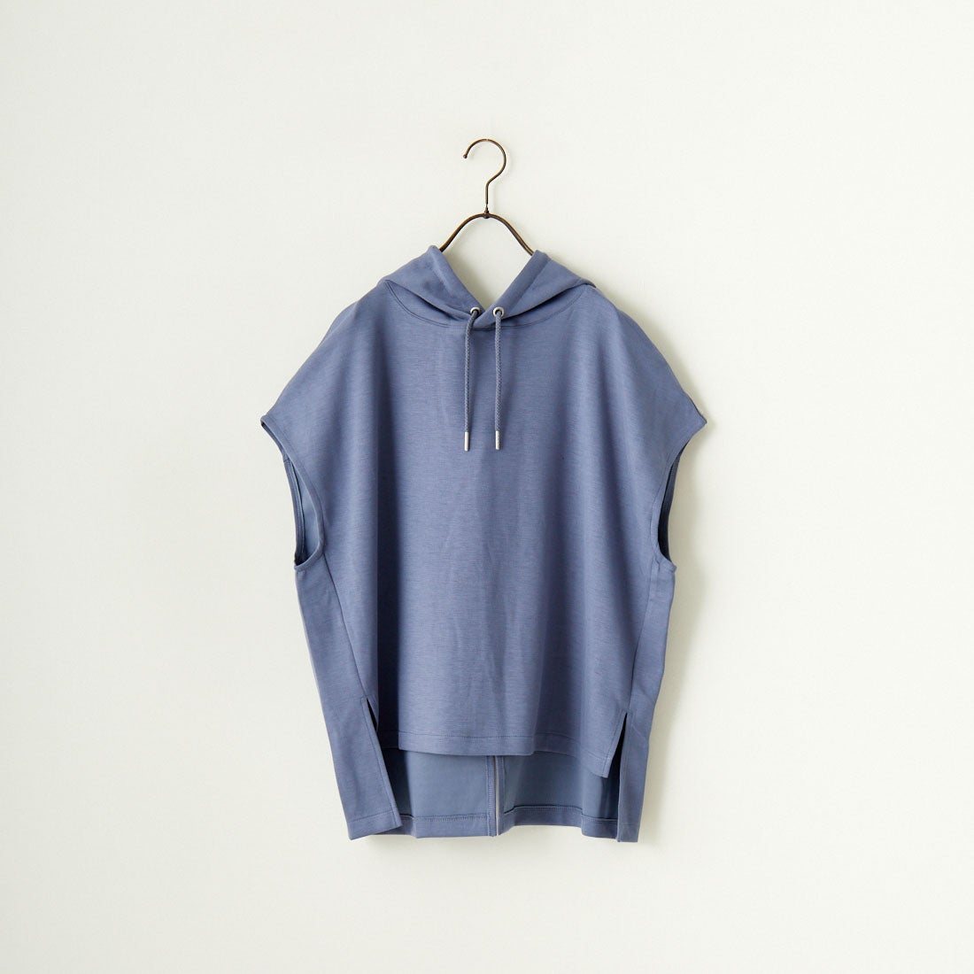 12 BLUE