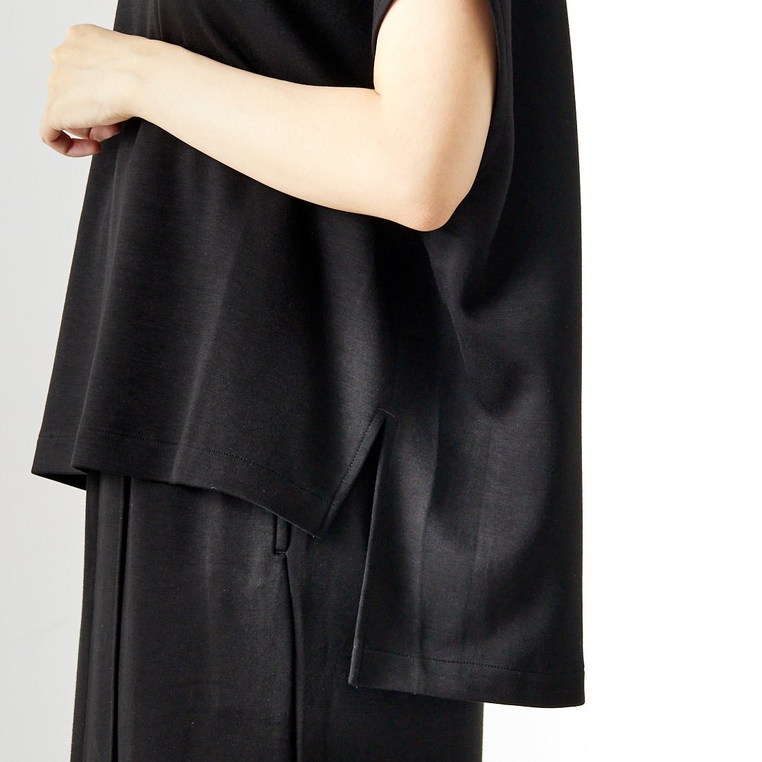 Maison de L'allure [メゾン ドゥ ラリュール] ダンボールフーディベスト [M24132054] 09 BLACK