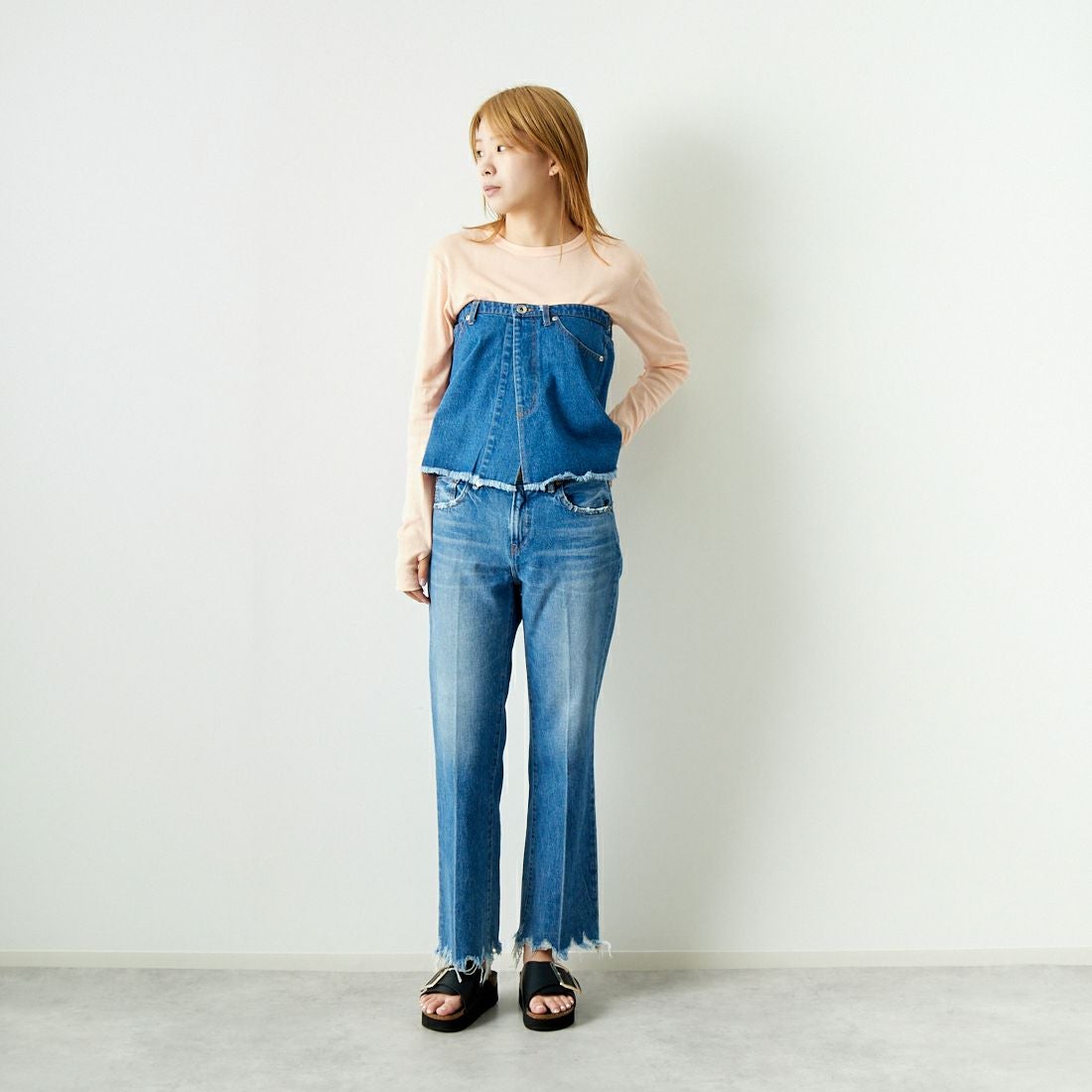 Jeans Factory Clothes [ジーンズファクトリークローズ] 2WAY デニムスカート [UDW242-2700] BLUE &&モデル身長：167cm 着用サイズ：F&&