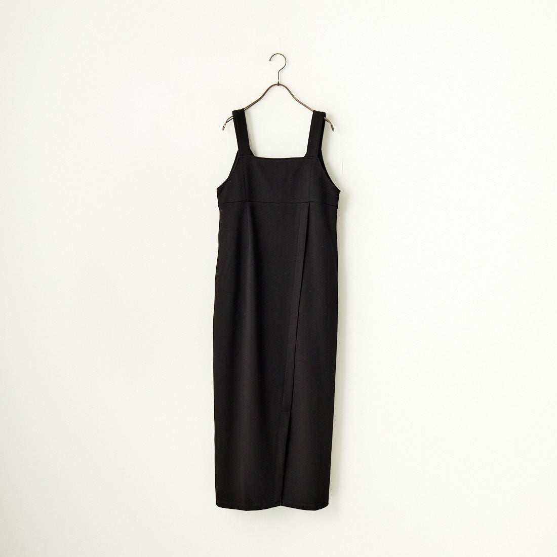 09 BLACK