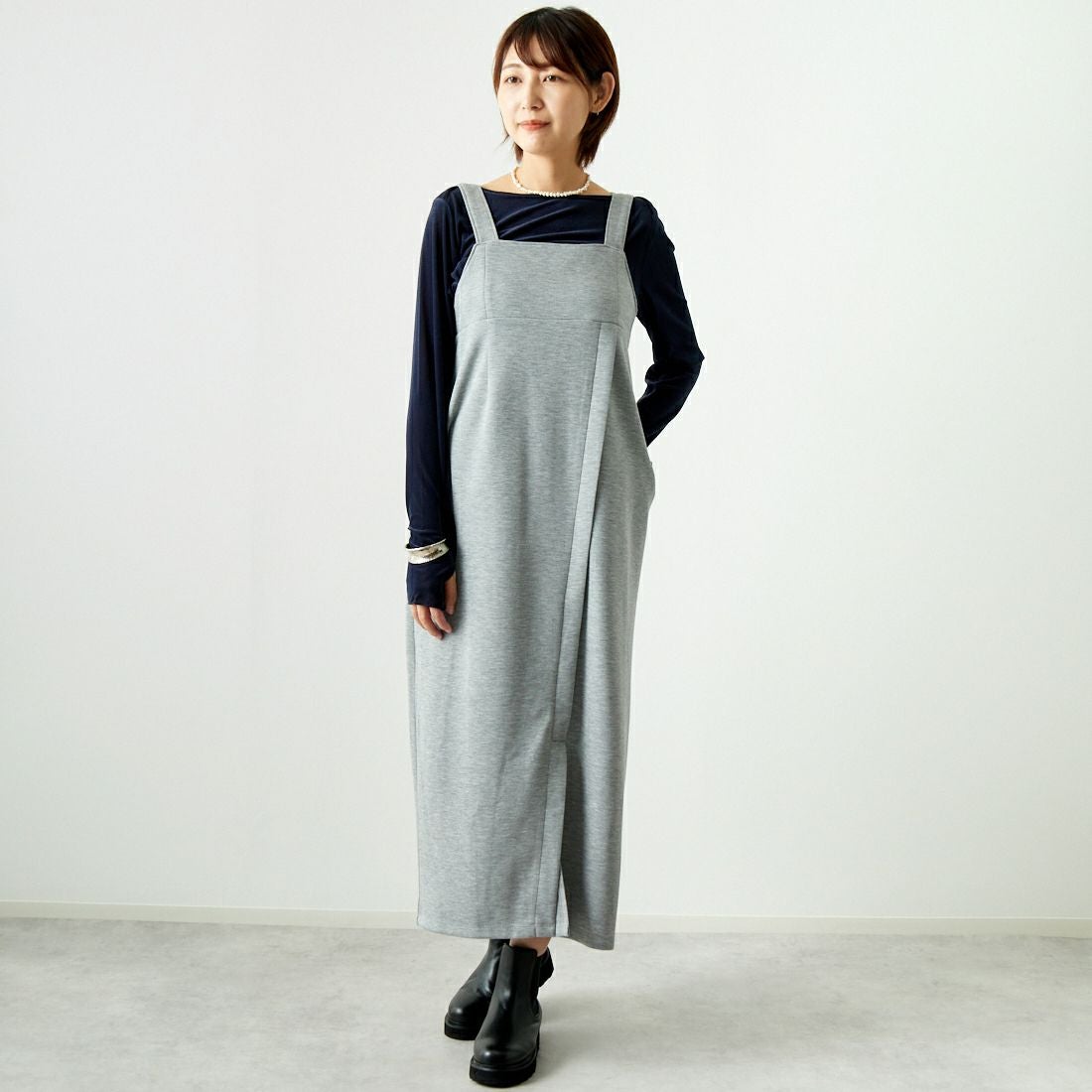 Maison de L'allure [メゾン ドゥ ラリュール] 2WAYタックスリットジャンスカ [M24132009] 07 GRAY &&モデル身長：167cm 着用サイズ：F&&