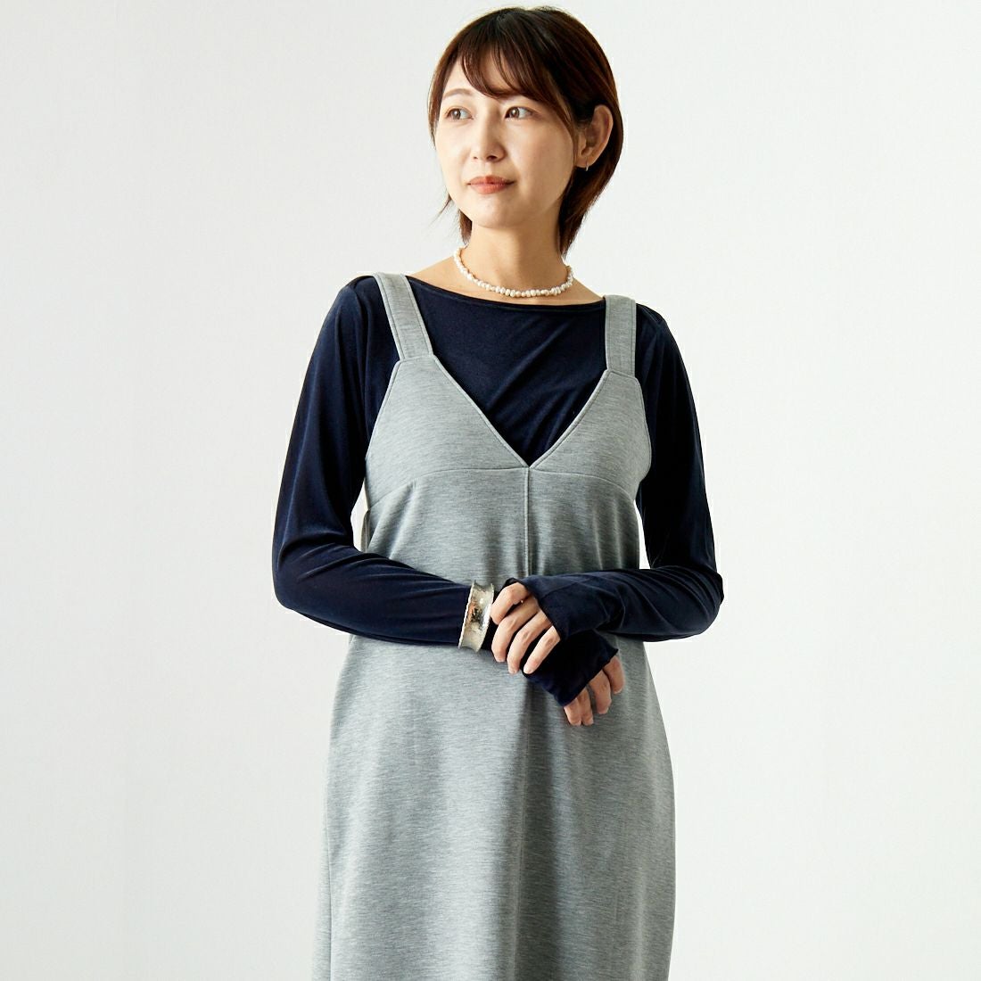 Maison de L'allure [メゾン ドゥ ラリュール] 2WAYタックスリットジャンスカ [M24132009] 07 GRAY &&モデル身長：167cm 着用サイズ：F&&