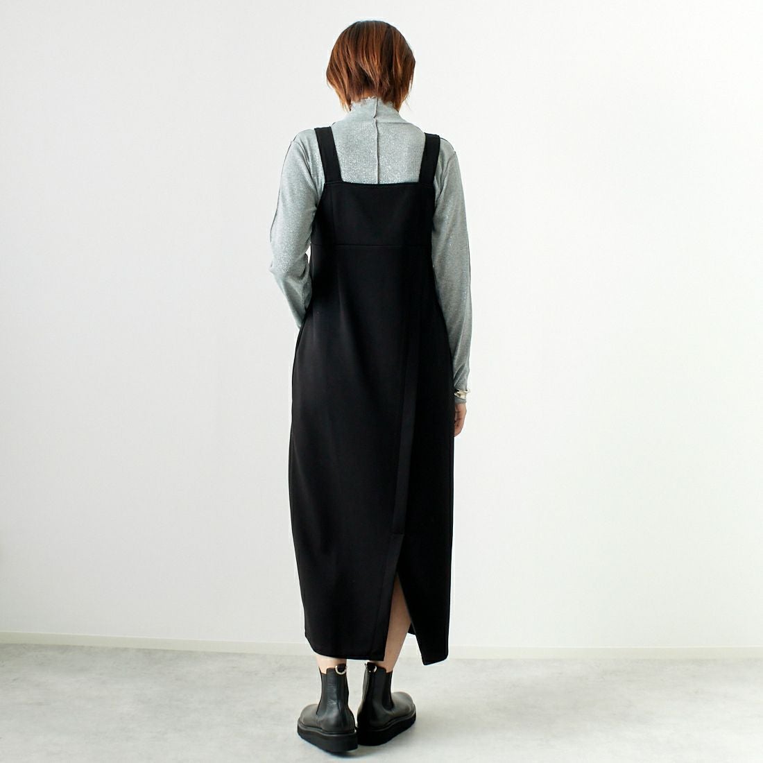 Maison de L'allure [メゾン ドゥ ラリュール] 2WAYタックスリットジャンスカ [M24132009] 09 BLACK &&モデル身長：167cm 着用サイズ：F&&