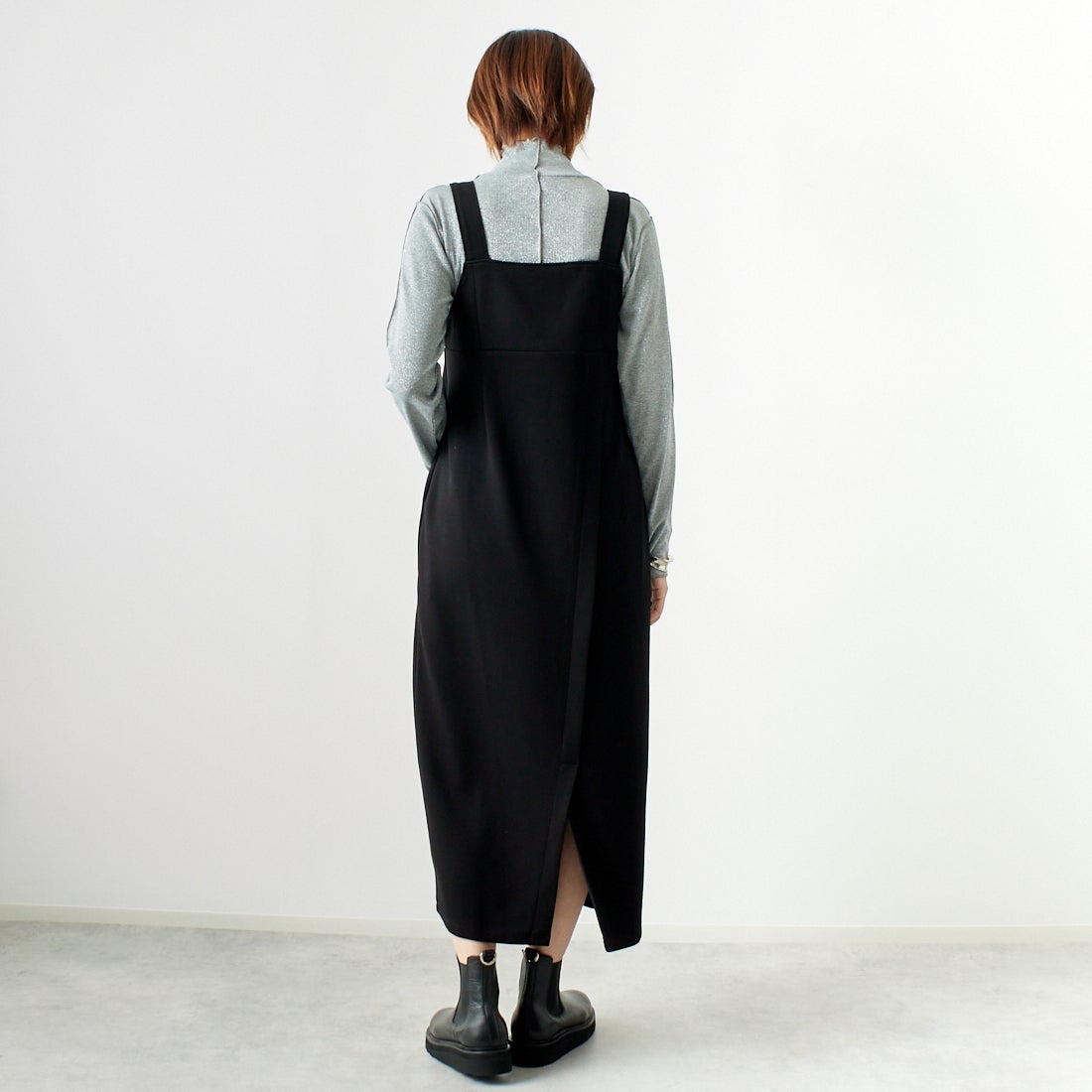 Maison de L'allure [メゾン ドゥ ラリュール] 2WAYタックスリットジャンスカ [M24132009] 09 BLACK &&モデル身長：167cm 着用サイズ：F&&