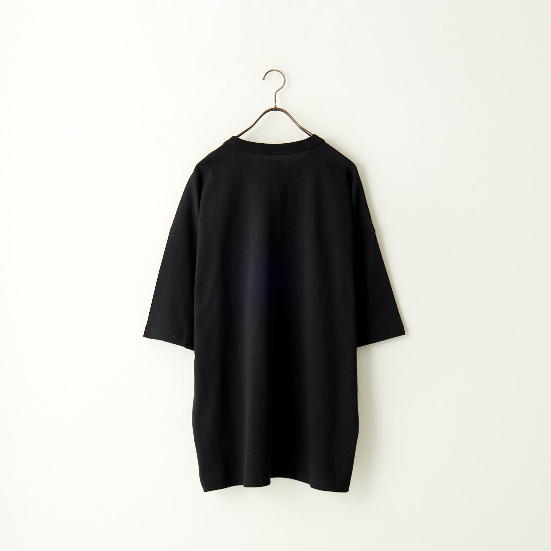 NIKE [ナイキ] プレミアム エッセンシャルTシャツ [HF9607] 010 ﾌﾞﾗｯｸ