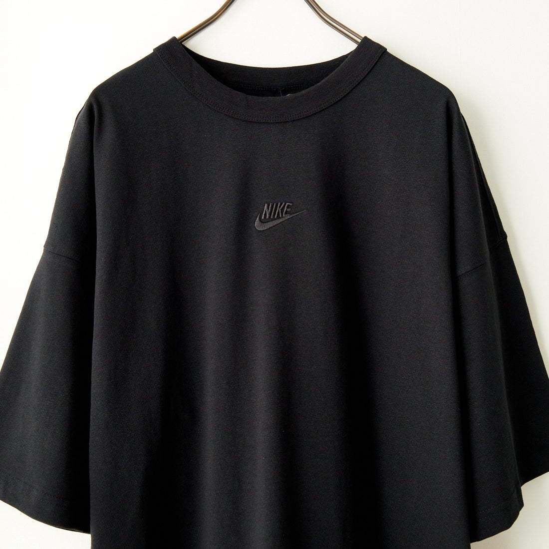 NIKE [ナイキ] プレミアム エッセンシャルTシャツ [HF9607] 010 ﾌﾞﾗｯｸ