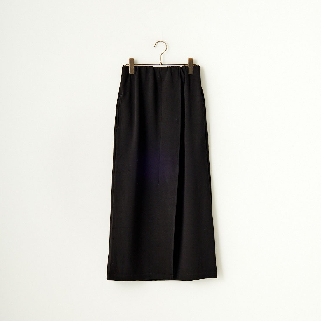 09 BLACK