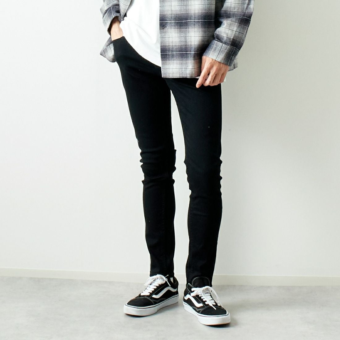 OWB&&モデル身長：182cm 着用サイズ：29&&