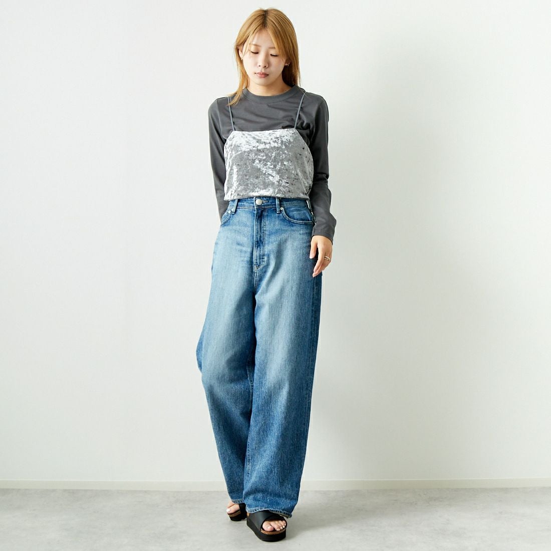 CLOCHE [クロシェ] ベロアビスチェ×カットソー [45285605] ﾁｬｺｰﾙ &&モデル身長：167cm 着用サイズ：2&&