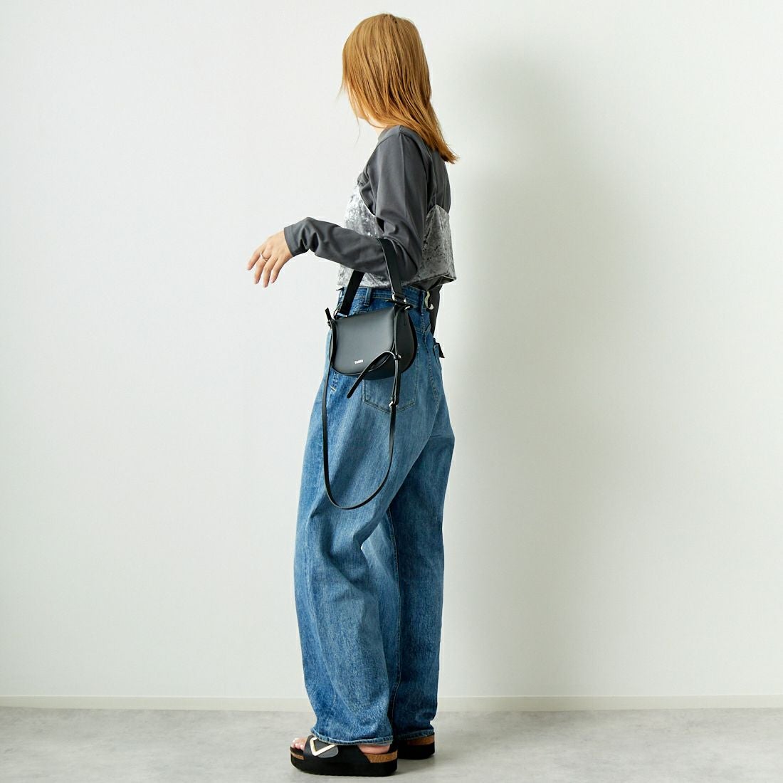 CLOCHE [クロシェ] ベロアビスチェ×カットソー [45285605] ﾁｬｺｰﾙ &&モデル身長：167cm 着用サイズ：2&&