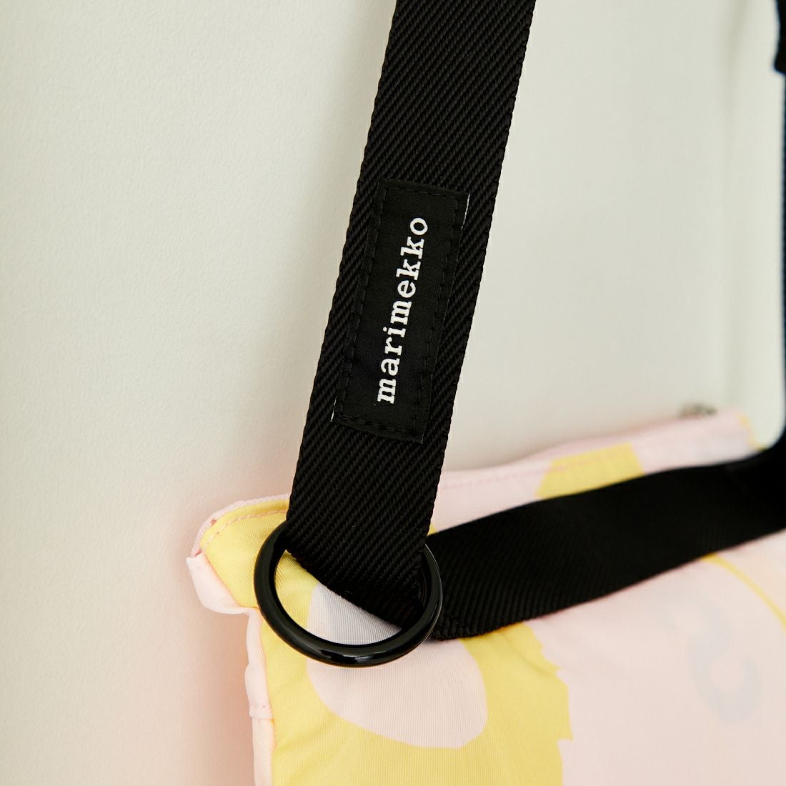 marimekko [マリメッコ] Neat Crossbody Unikko S ショルダーバッグ [52244-2-93401] 70 ﾋﾟﾝｸ