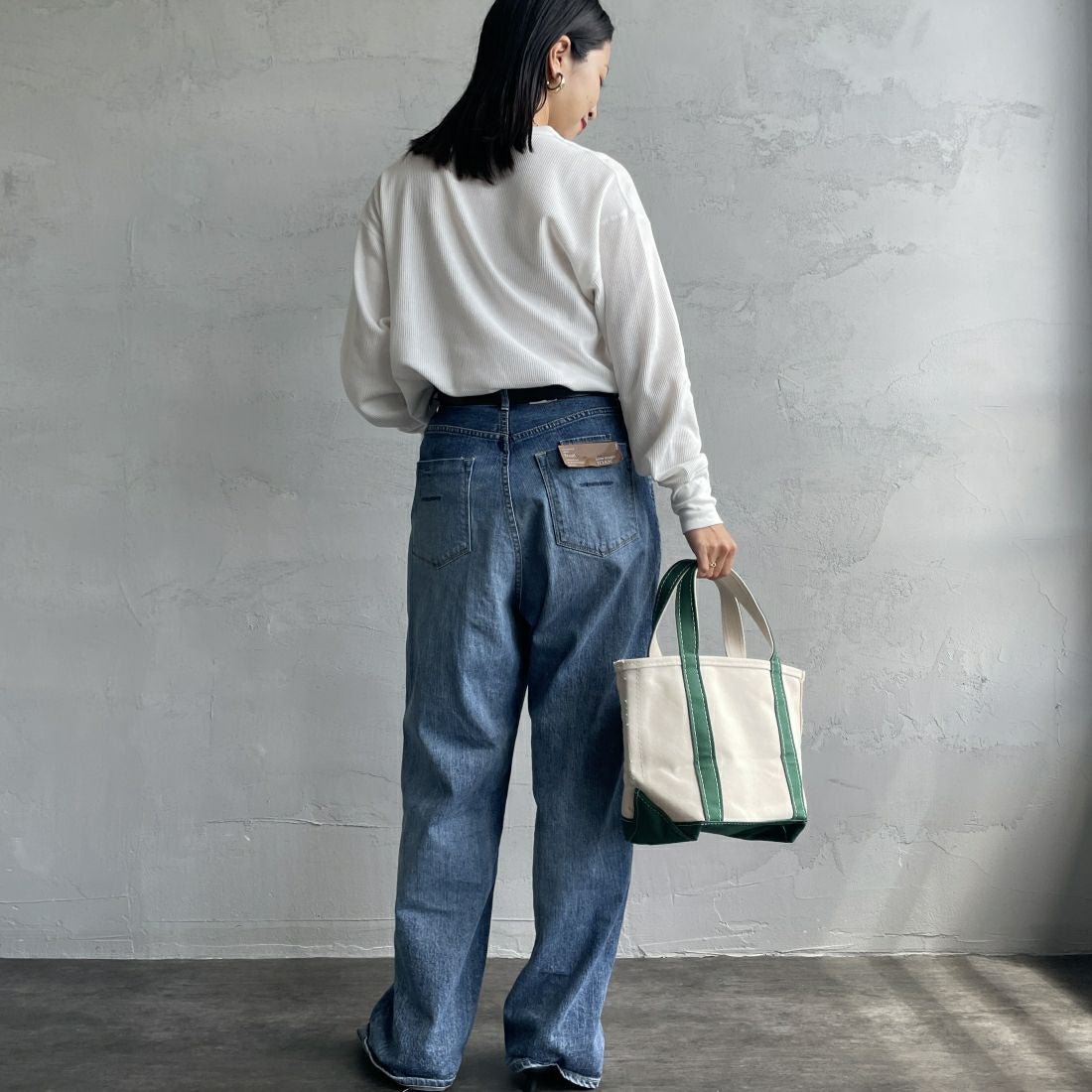Health knit [ヘルスニット] 別注 ヘンリーネック ワッフルボーダーカットソー [HR2302L005IN-JF] WHITE &&モデル身長：163cm 着用サイズ：F&&
