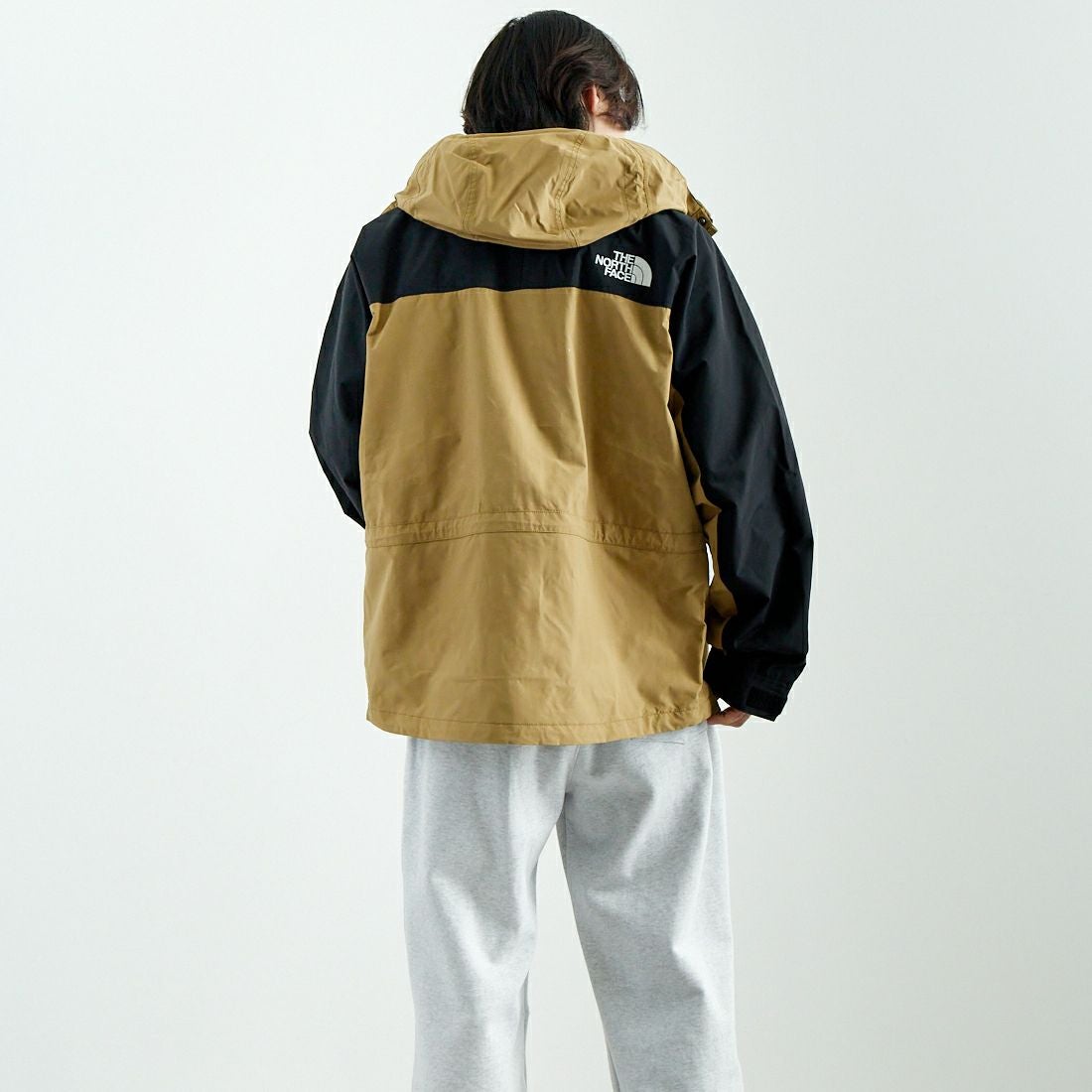 THE NORTH FACE [ザ ノースフェイス] マウンテンライトジャケット [NP62450] KT &&モデル身長：179cm 着用サイズ：L&&