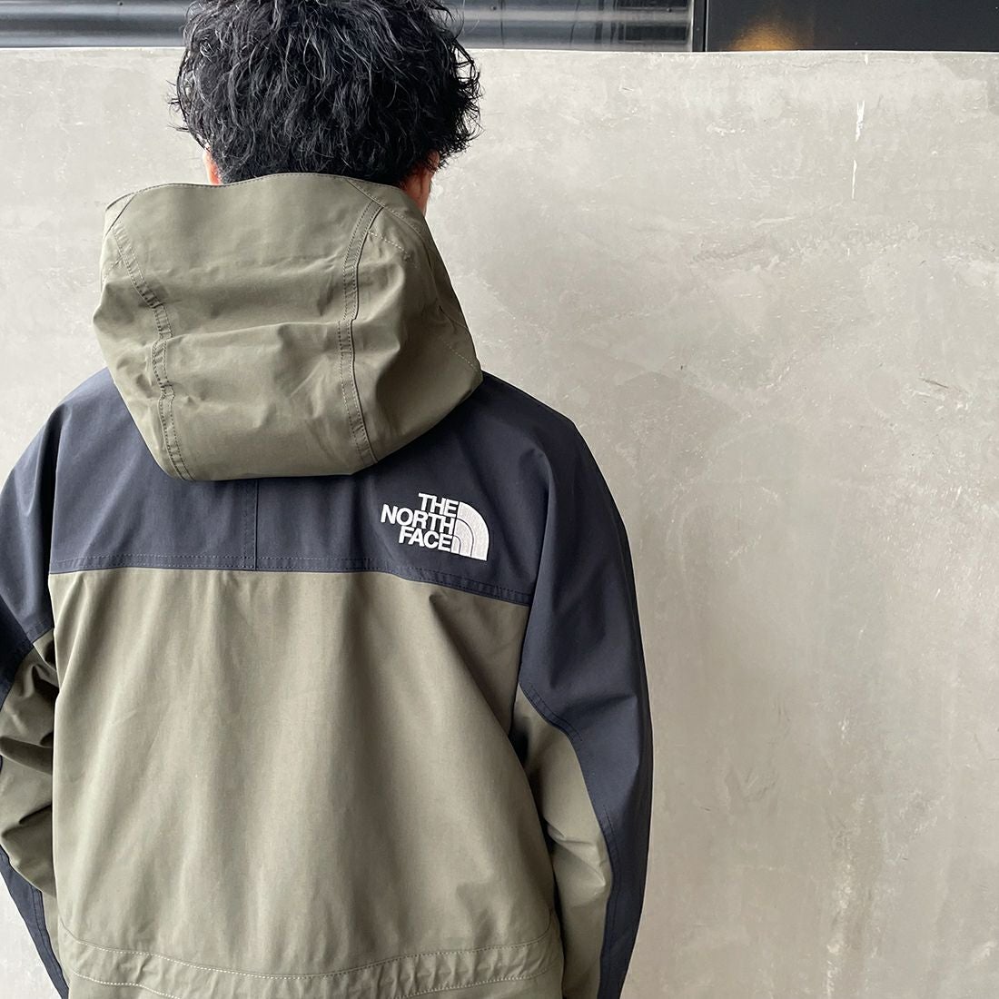 THE NORTH FACE [ザ ノースフェイス] マウンテンライトジャケット [NP62450] NT &&モデル身長：168cm 着用サイズ：M&&