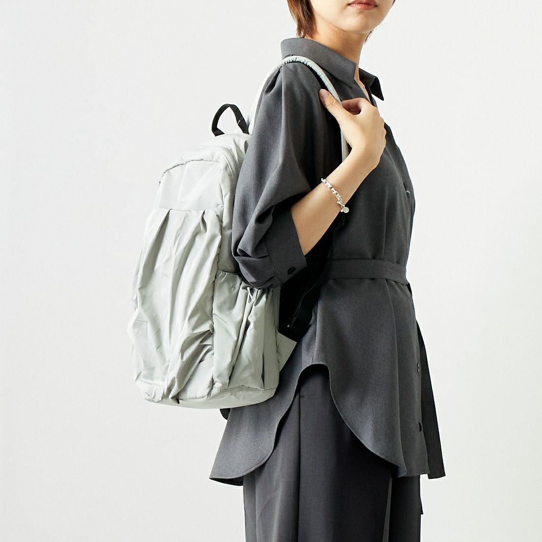 emmi [エミ] エコ撥水ギャザーボディーバックパック [13WGB239304