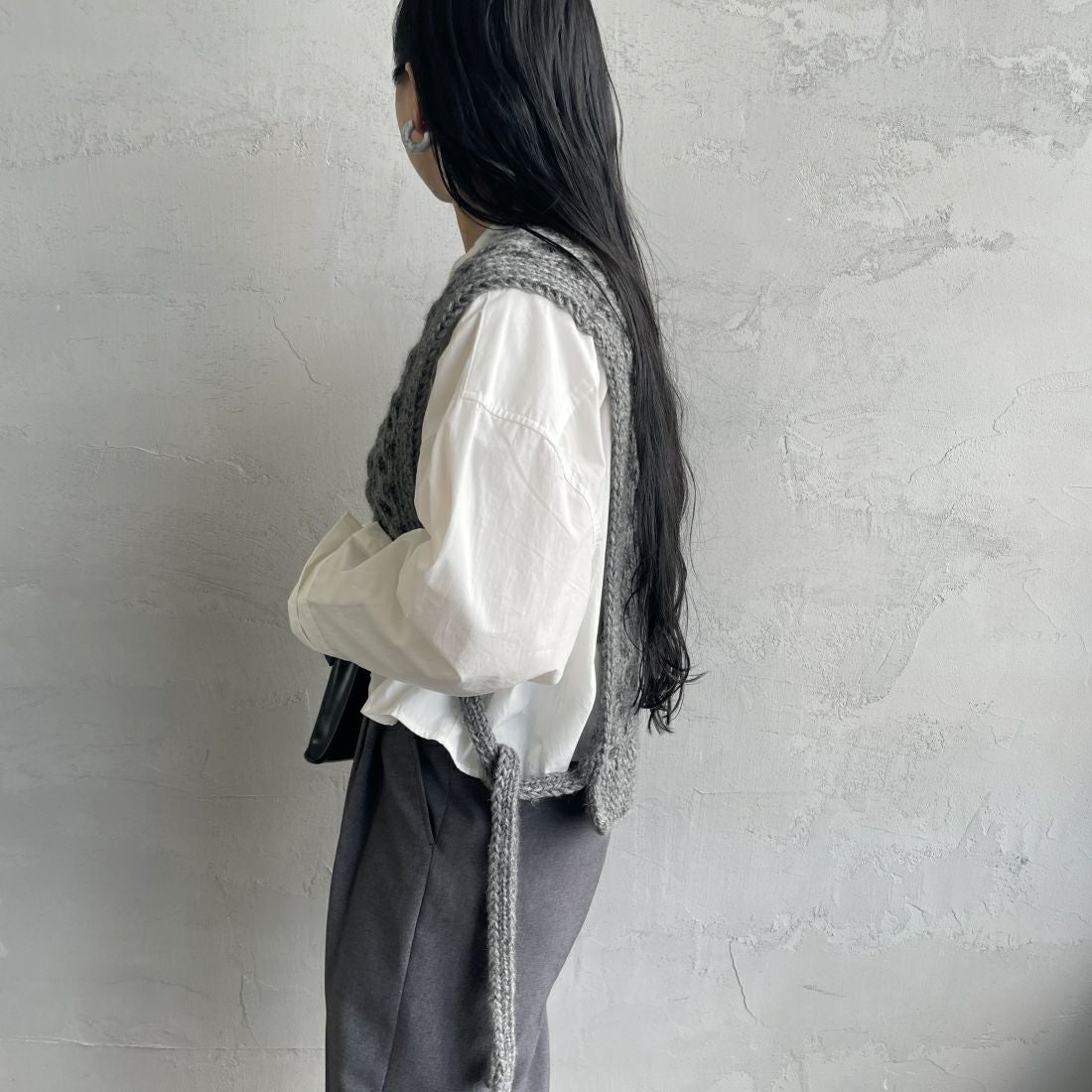 THE NORTH FACE [ザ ノースフェイス] ロングスリーブ ウォータースムースTシャツ [NTW12432] GRAY &&モデル身長：156cm 着用サイズ：F&&