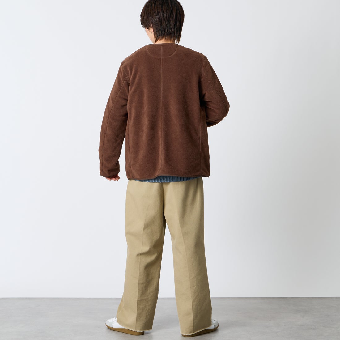 DANTON [ダントン] ノーカラーフリースカーディガン [JD-8939] CHOCOLATE &&モデル身長：177cm 着用サイズ：44&&