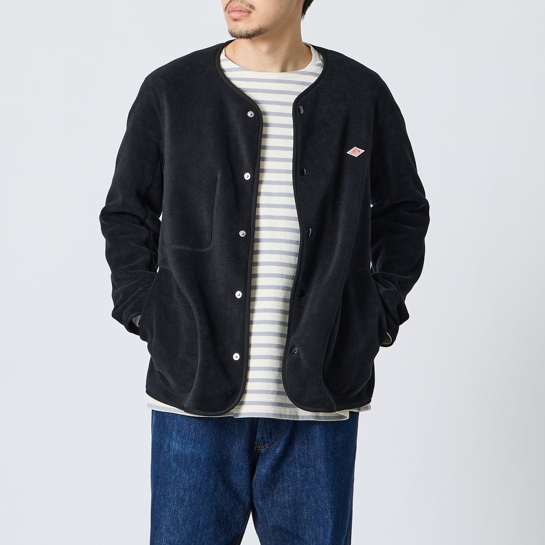 DANTON [ダントン] ノーカラーフリースカーディガン [JD-8939] BLACK &&モデル身長：168cm 着用サイズ：40&&