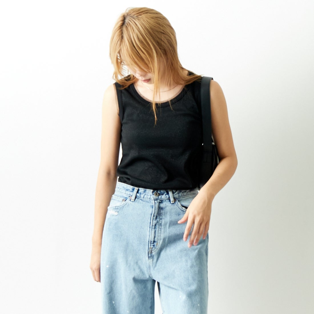 Jf Ready Made [ジェイエフレディメイド] ラメリブタンクトップ [8920622-06] 03 ﾌﾞﾗｯｸ &&モデル身長：179cm 着用サイズ：F&&