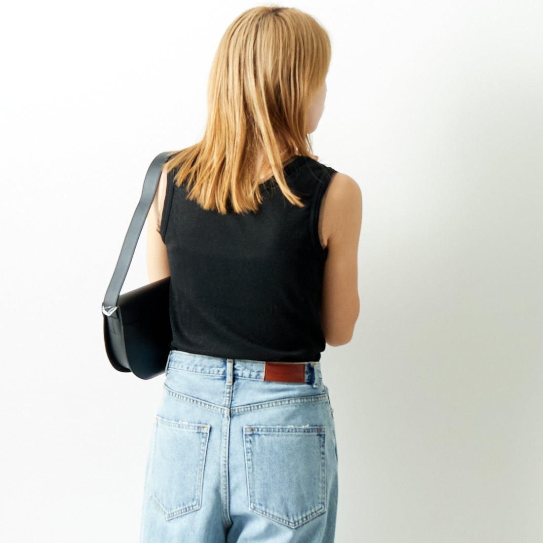 Jf Ready Made [ジェイエフレディメイド] ラメリブタンクトップ [8920622-06] 03 ﾌﾞﾗｯｸ &&モデル身長：179cm 着用サイズ：F&&