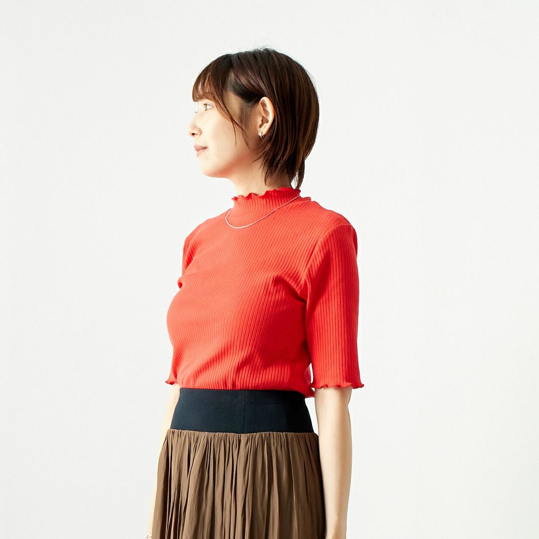 Jf Ready Made [ジェイエフレディメイド] ランダムテレコメローTシャツ [3004102] 301 ﾚｯﾄﾞ &&モデル身長：167cm 着用サイズ：F&&