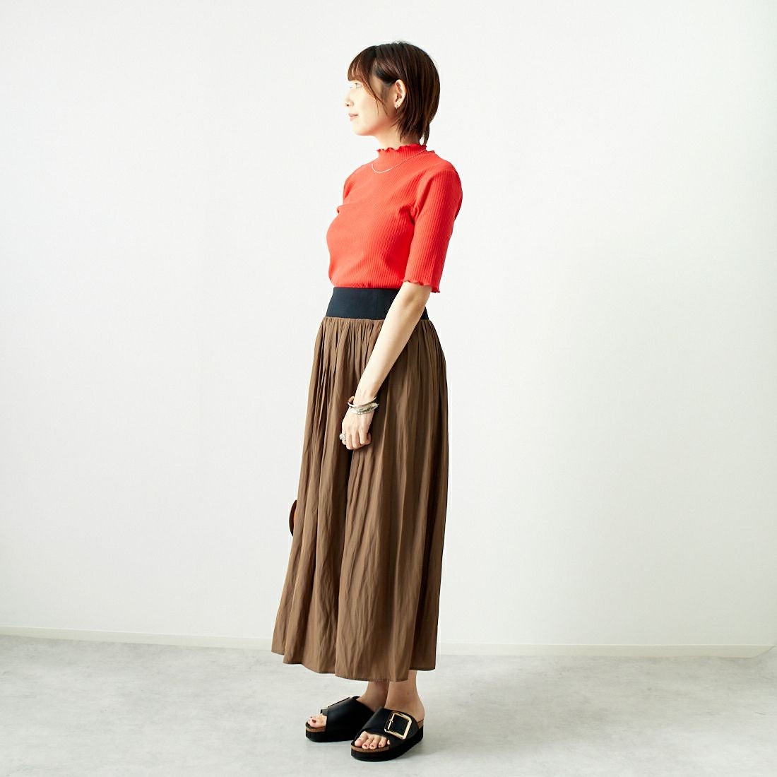 Jf Ready Made [ジェイエフレディメイド] ランダムテレコメローTシャツ [3004102] 301 ﾚｯﾄﾞ &&モデル身長：167cm 着用サイズ：F&&