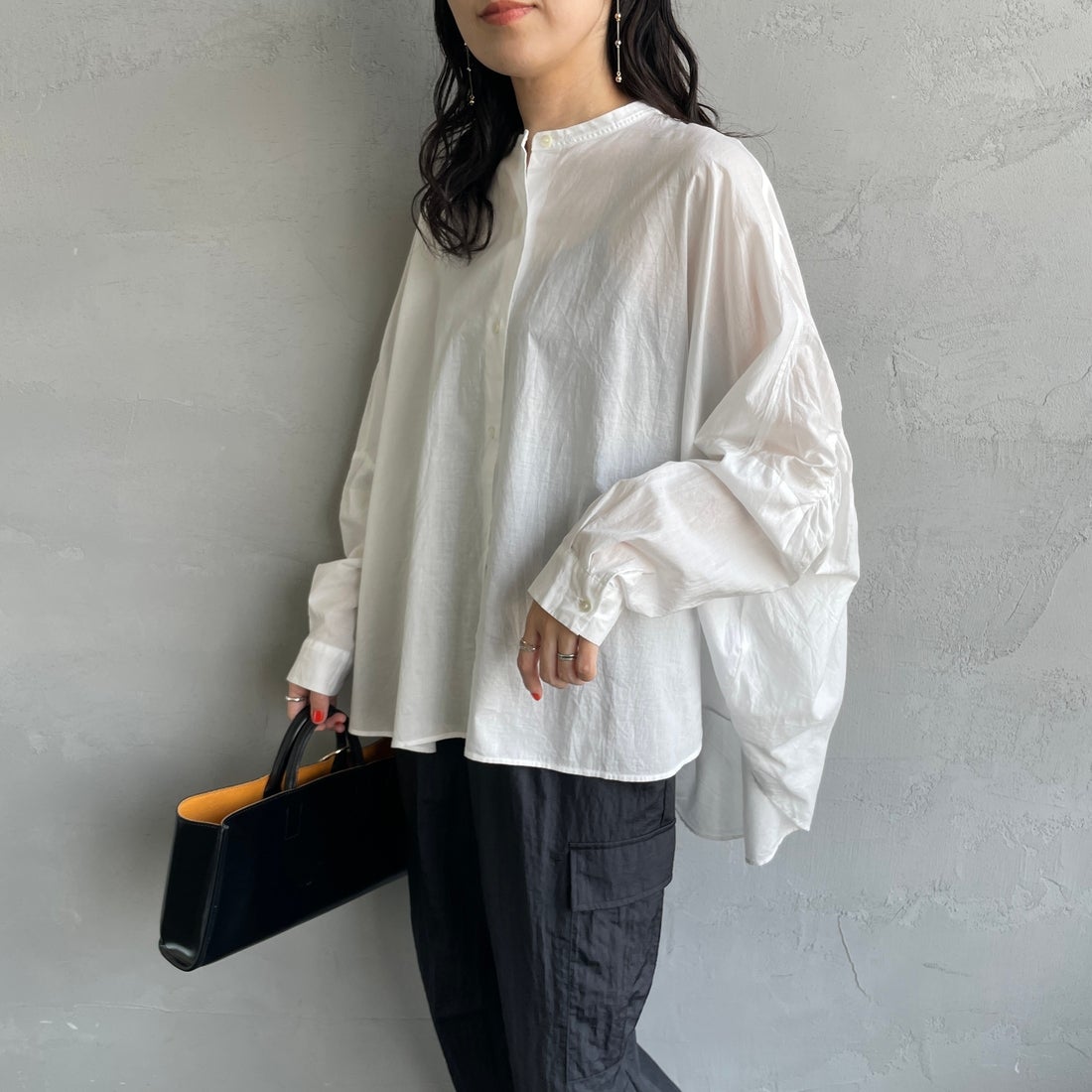 11 OFF WHI&&モデル身長：160cm 着用サイズ：F&&