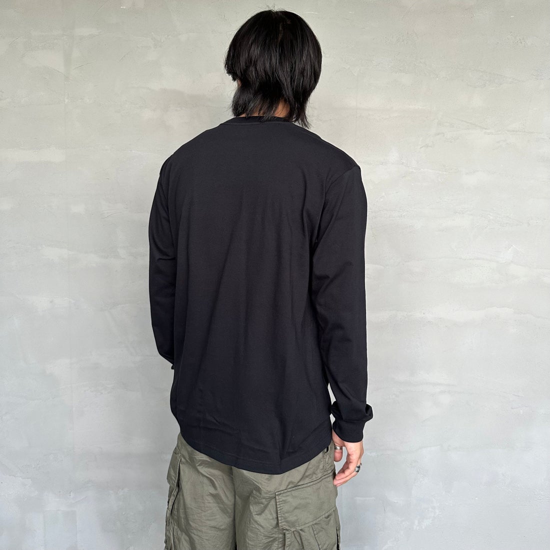 Hanes [ヘインズ] BEEFY ロングスリーブTシャツ [H5186] 090 ﾌﾞﾗｯｸ &&モデル身長：179cm 着用サイズ：XL&&