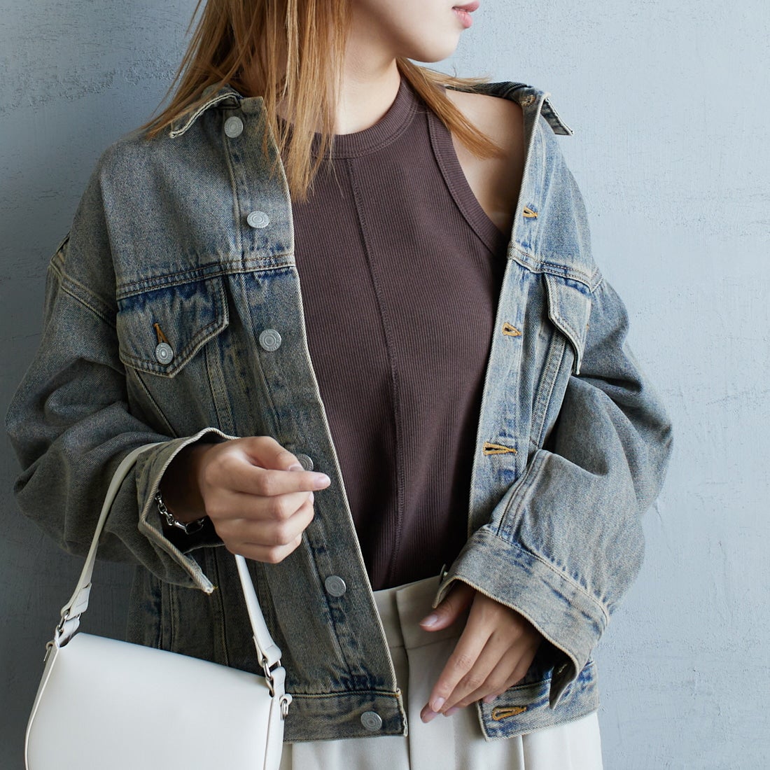 Noir Fabrik [ヌワールファブリック] デニムトラッカージャケット [NF-243-064] T.ACID BLU &&モデル身長：167cm 着用サイズ：XS&&