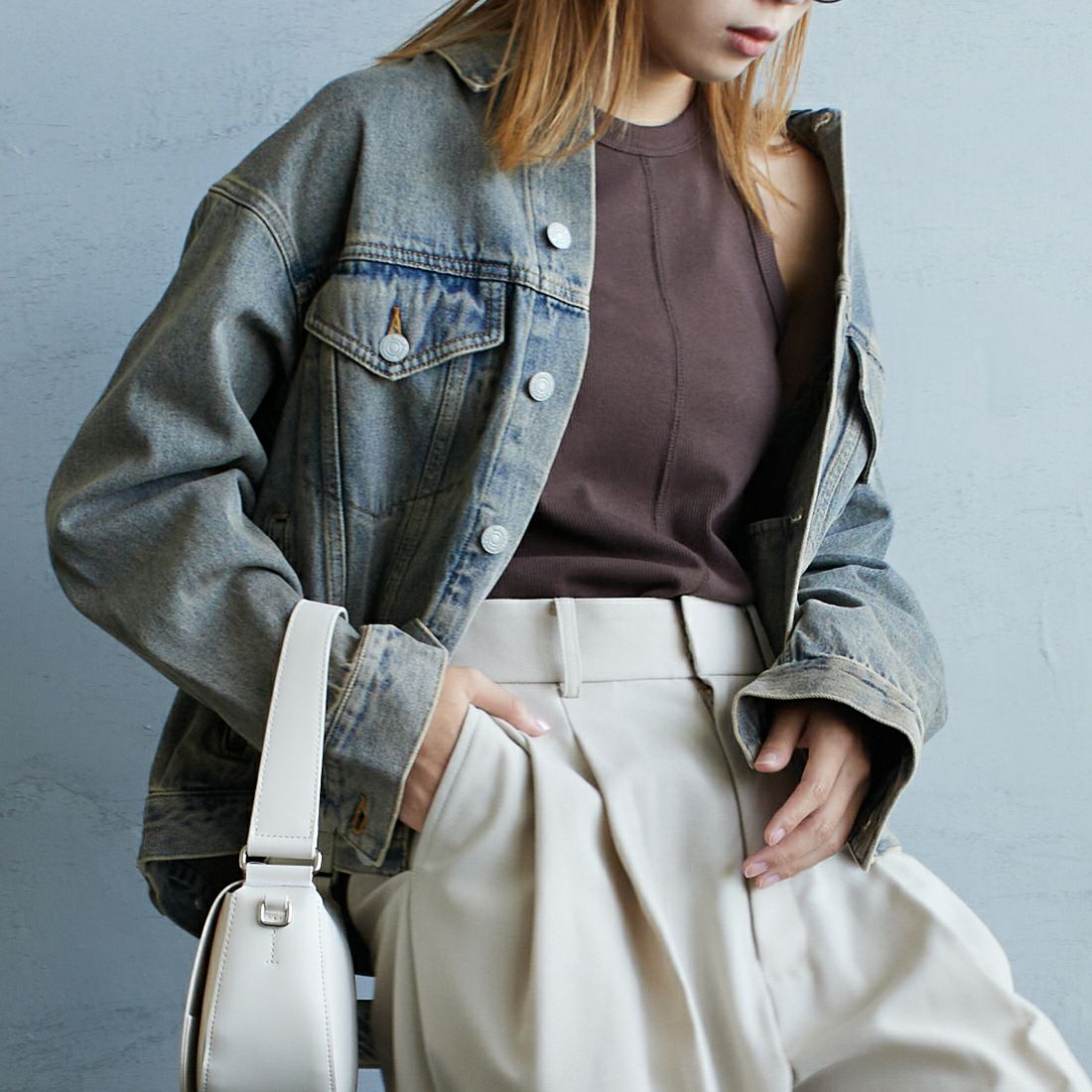 Noir Fabrik [ヌワールファブリック] デニムトラッカージャケット [NF-243-064] T.ACID BLU &&モデル身長：167cm 着用サイズ：XS&&