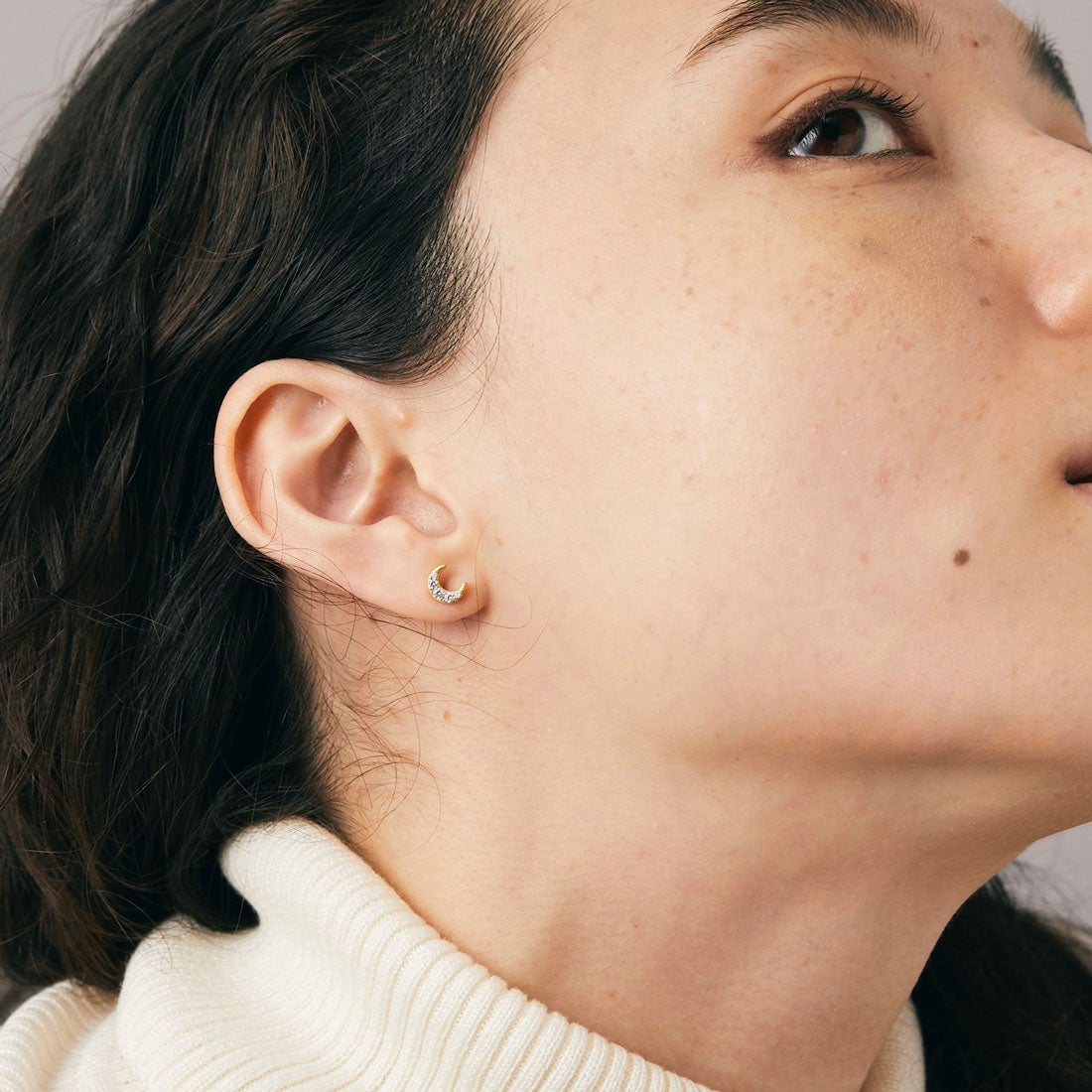 Baqless [バックレス] オネストリー ルナゴールドピアス [CZ-LU-WH-YG] GOLD