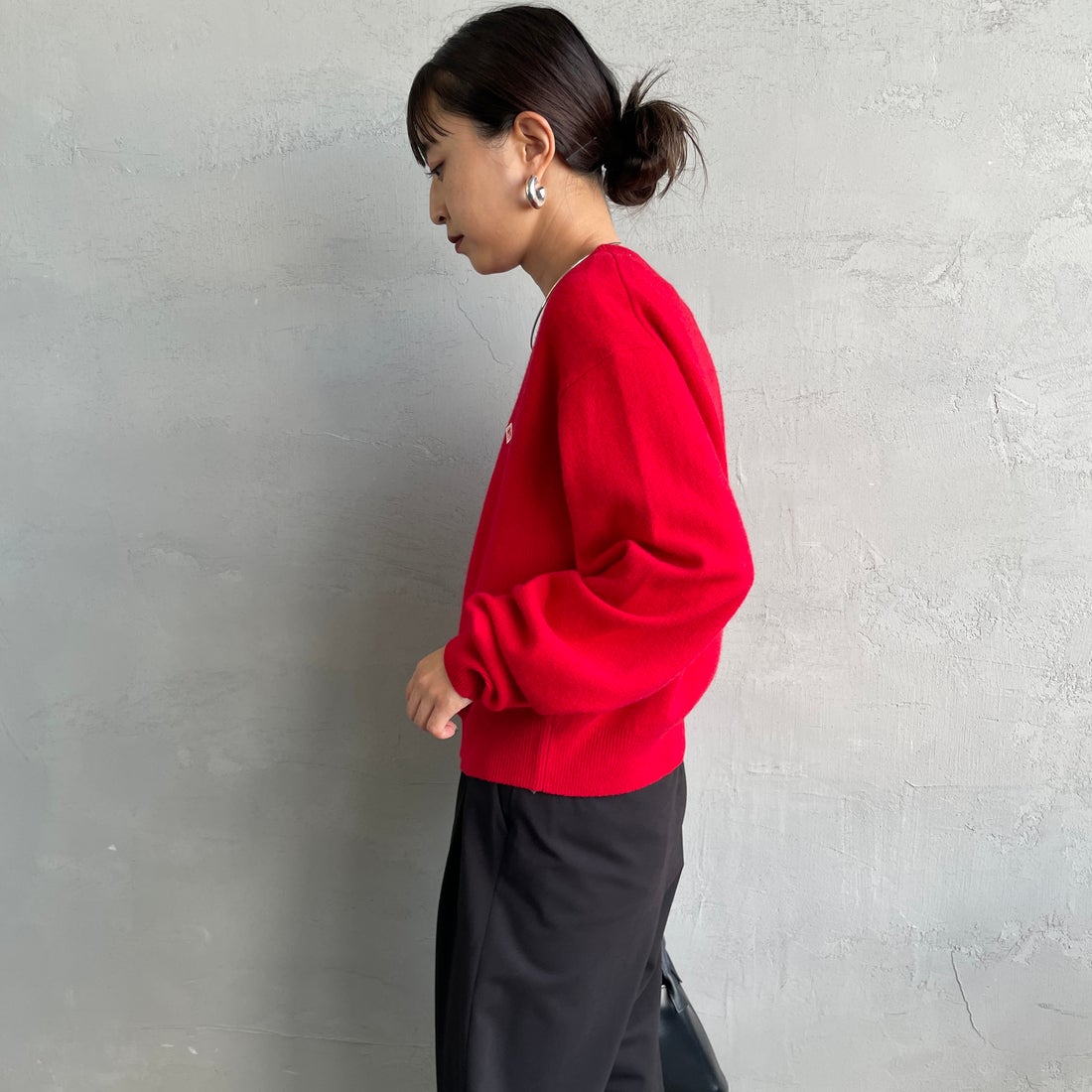 DANTON [ダントン] ラムウール クルーネックカーディガン [DT-D0031LMW] RED &&モデル身長：150cm 着用サイズ：34&&