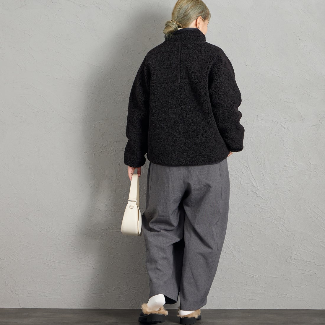 DANTON [ダントン] スタンドカラーボアジャケット [DT-A0194LBA] BLACK &&モデル身長：156cm 着用サイズ：S&&