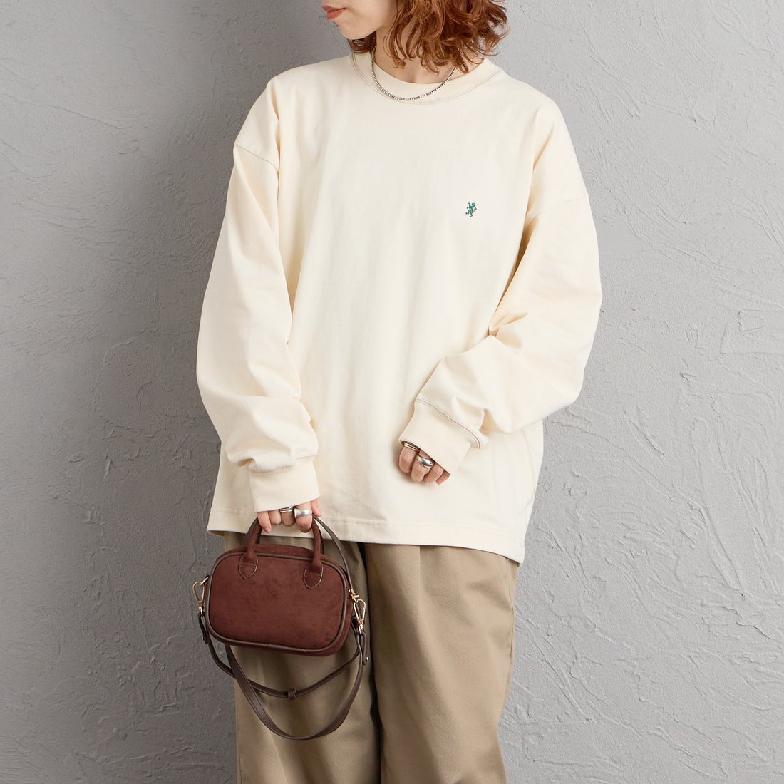 Gymphlex [ジムフレックス] ヘビーウェイトジャージー ロングスリーブTシャツ [GY-C0389HWJ] ECRU &&モデル身長：158cm 着用サイズ：S&&
